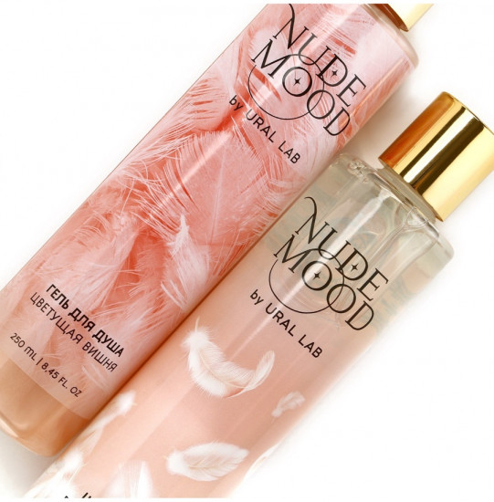 Набор подарочный для женщин с ароматом персика и вишни «Гель для душа и и шампунь для волос»