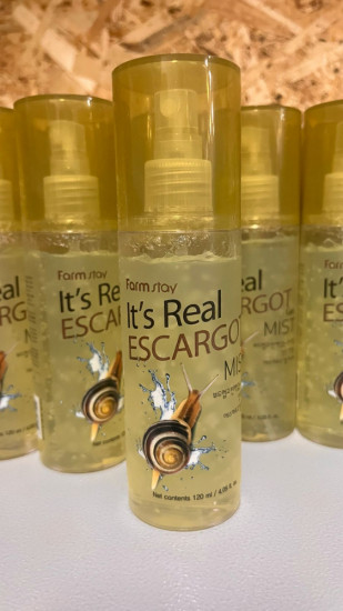 Гель-спрей для лица с муцином улитки «It’s Real Escargot Gel Mist»