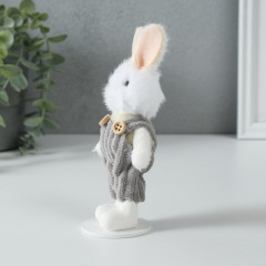 Фигурка «Зайка в сером вязаном костюмчике» - Фото 2