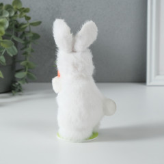 Кукла интерьерная текстильная «Малыш в костюме зайчика с морковкой» - Фото 3