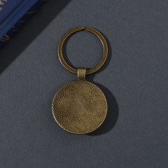 Набор с брелоком и значком «Цыплёнок» - Фото 3