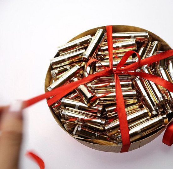 Помада для губ перламутровая, тон 36 Бордово-фиолетовый