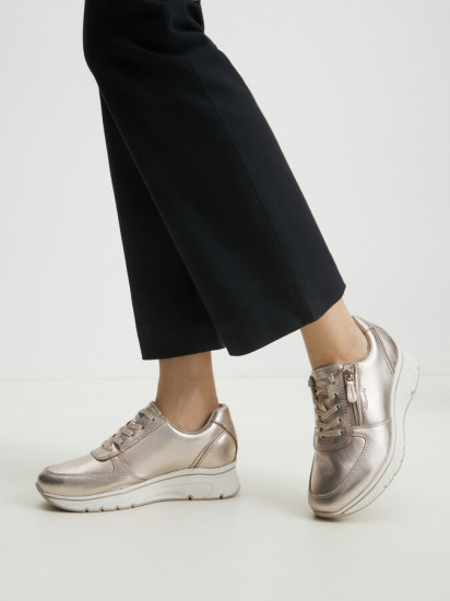 Кроссовки женские