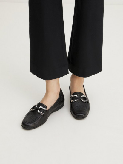 Лоферы женские