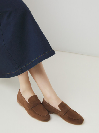 Лоферы женские