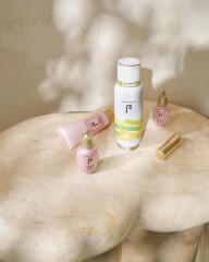 Набор уходовой косметики для лица «First Anti-Aging Set» - Фото 8