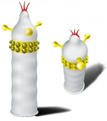 Презерватив с усиками «Желтый дьявол» - Фото 1