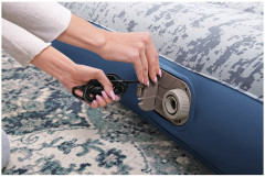 Кровать надувная со встроенным электронасосом «Queen» - Фото 5