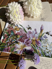 Набор для вышивания «Цветение ирисов» - Фото 2