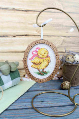Набор для вышивания на деревянной основе «Цыпленок с бантом» - Фото 3