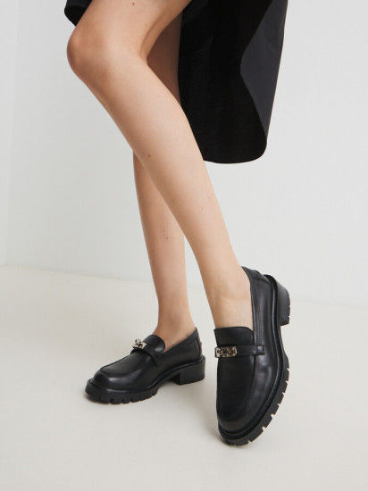 Лоферы женские