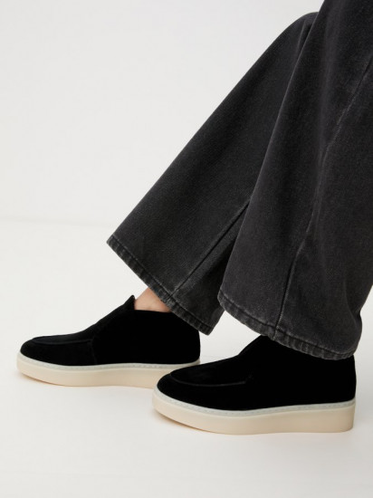 Лоферы женские