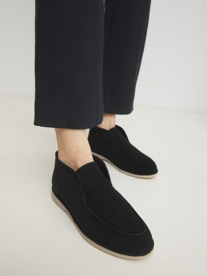 Лоферы женские