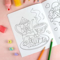 Раскраска для девочек. Сладости - Фото 5