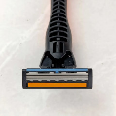 Станок для бритья со сменными картриджами - Фото 4