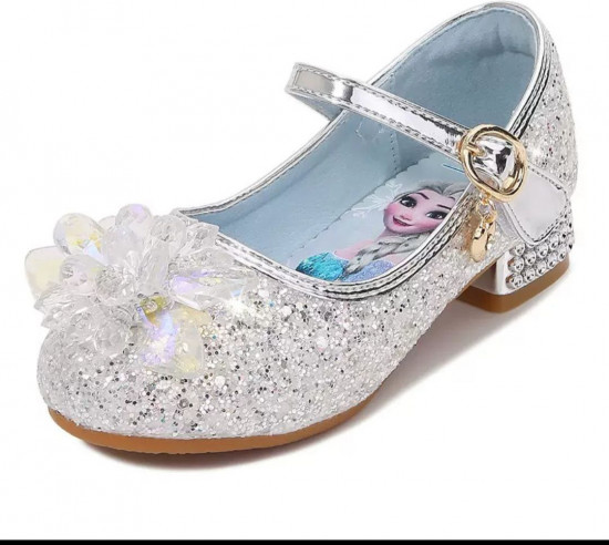 Туфли для девочек праздничные