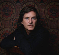 С. Странгер