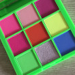 Отзыв на Палетка пигментов для макияжа «UVglow Neon»,оттенок 502 Futuristic от Виктория