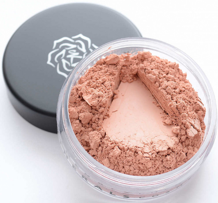Румяна для лица матовые минеральные, оттенок В109 Теплый светлый | Kristall Minerals Cosmetics