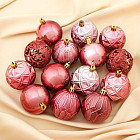 розовый
