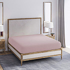 светло-розовый