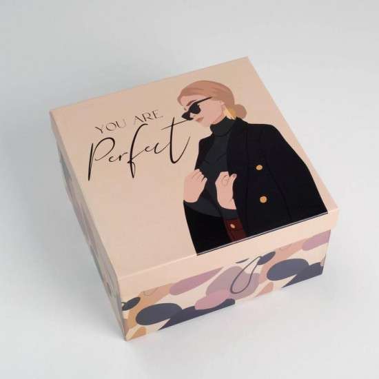 Коробка складная подарочная