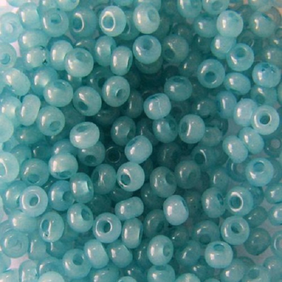 Бисер окрашенный алебастр, цвет 02133 светлый дымчато-голубой