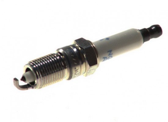 Свеча зажигания NGK 7862 PZTR5A-15