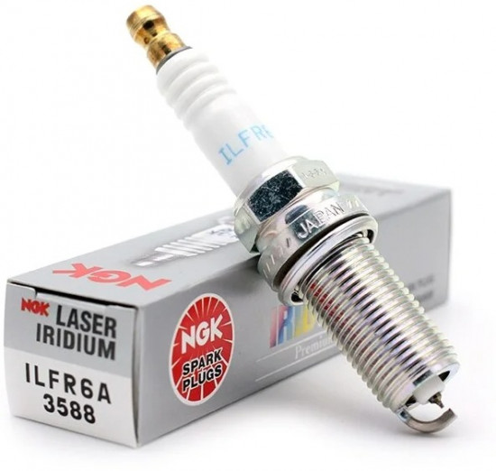 Свеча зажигания NGK 3588 ILFR6A