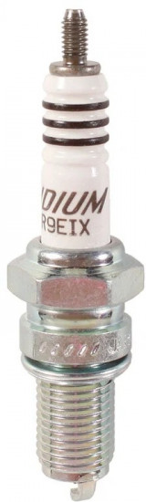 Свеча зажигания NGK 4772 DR9EIX