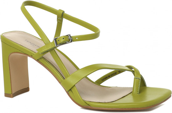 Босоножки женские