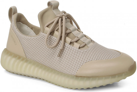 Кроссовки женские