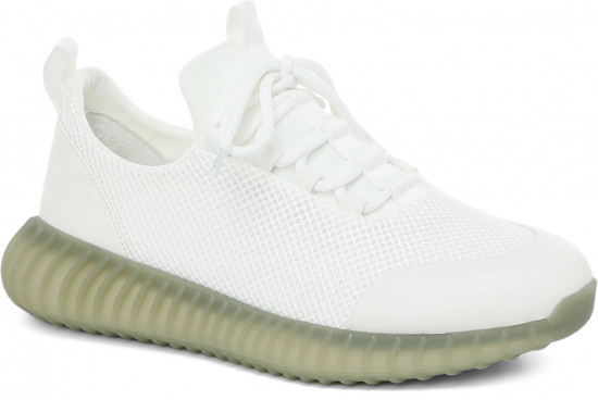 Кроссовки женские