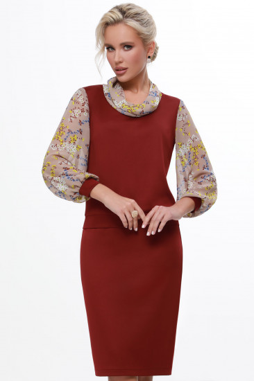 Костюм женский