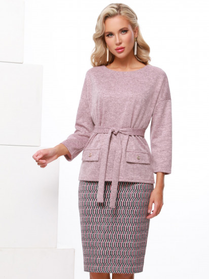 Костюм женский