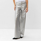 серебряный