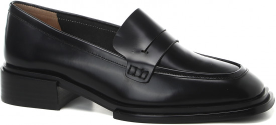 Лоферы женские