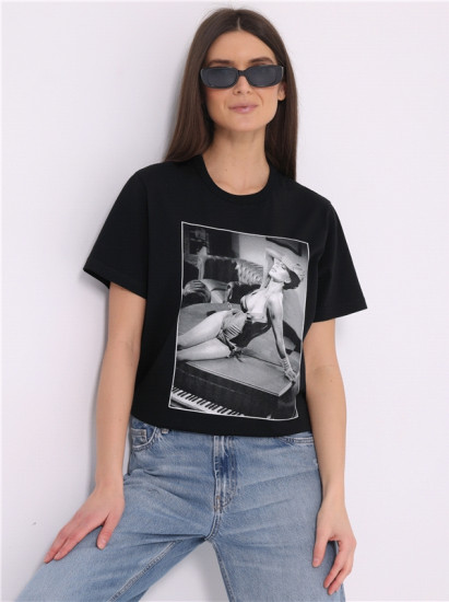 Футболка женская