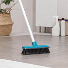 Щётка для подметания пола с водосгоном