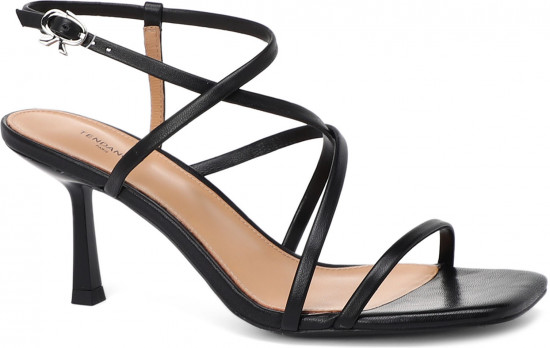 Босоножки женские