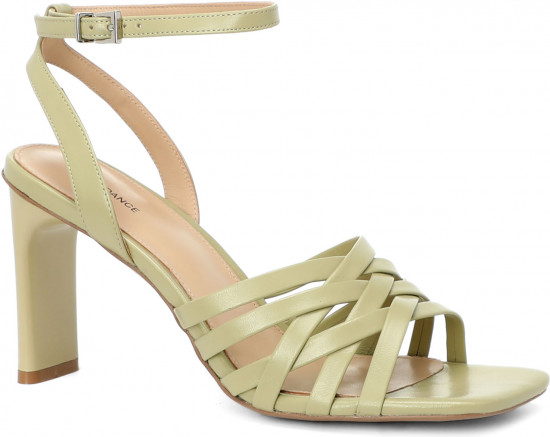 Босоножки женские