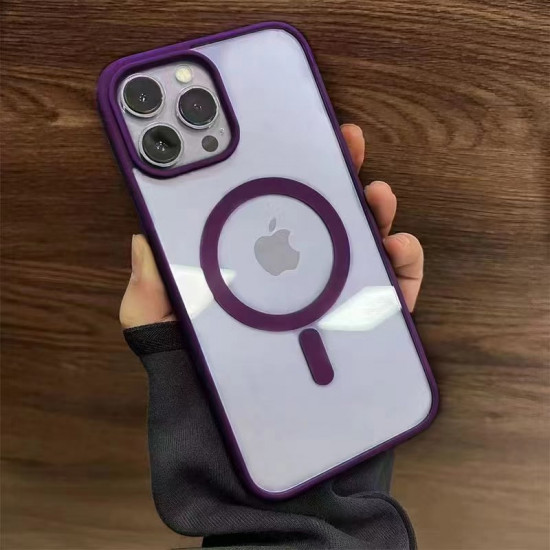 Чехол на IPhone 15 с MagSafe