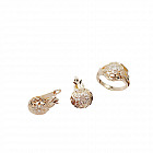 золотистый