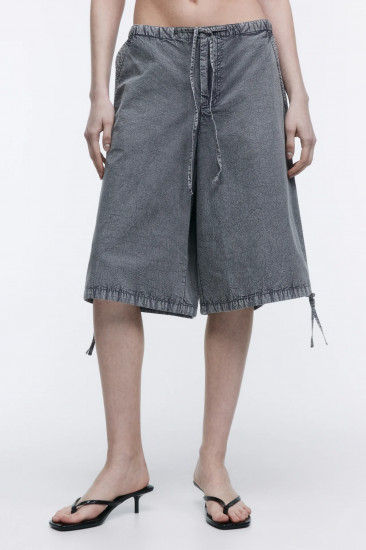 Шорты-бриджи с вареным эффектом женские