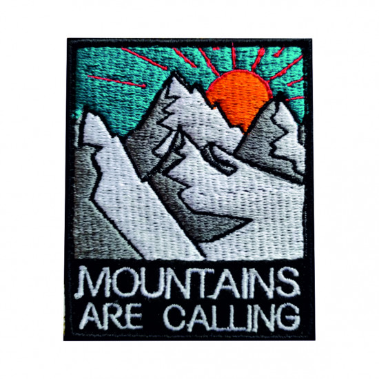 Нашивка на липучке «Mountains are calling. Горы зовут»