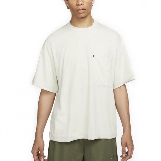Футболка мужская NSW Tech Pack Dri-FIT S
