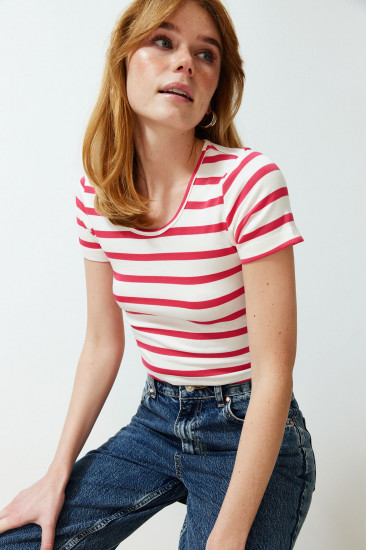 Футболка женская