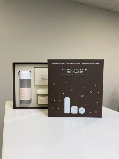 Набор уходовой косметики «Kombucha Tea Essential Set»
