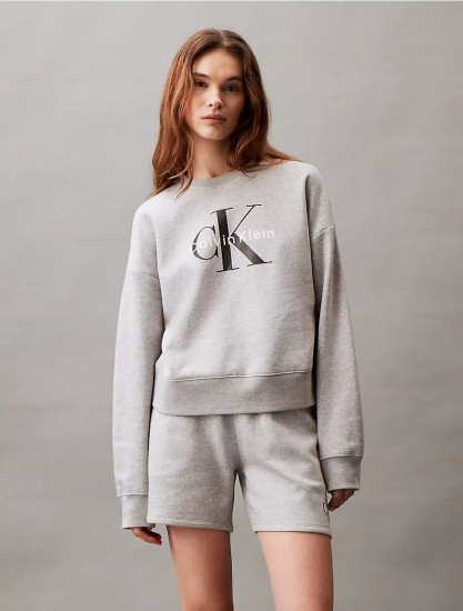 Костюм спортивный женский