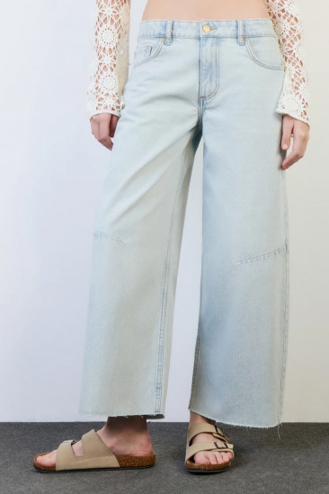 Джинсы женские